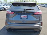 Certified 2023 Ford Edge SE w/ Black Appearance Package image 5