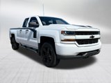 Used 2017 Chevrolet Silverado 1500 Custom image 2