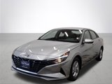 Certified 2022 Hyundai Elantra SE w/ Cargo Package image 2