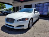 Used 2014 Jaguar XF image 2