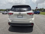 Used 2016 Toyota Highlander XLE image 4
