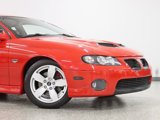 Used 2005 Pontiac GTO image 2