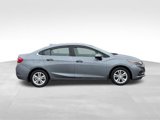 Used 2018 Chevrolet Cruze LT w/ Convenience Package image 6