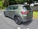 Used 2018 Jeep Compass Sport image 4