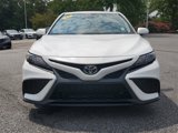 Used 2023 Toyota Camry SE image 2