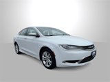 Used 2016 Chrysler 200 Limited image 2