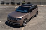 Used 2023 Land Rover Range Rover SV image 4