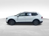 Used 2021 Volkswagen Tiguan SE w/ Panoramic Sunroof Package image 4