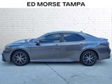 Used 2021 Toyota Camry SE image 2