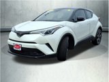 Used 2019 Toyota C-HR XLE image 3