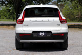 Used 2020 Volvo XC40 T5 Momentum w/ Protection Package Premier image 4