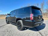 Used 2020 GMC Yukon XL SLT w/ Graphite Performance Edition image 2
