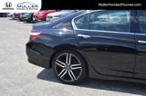 Used 2017 Honda Accord Touring image 5