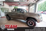 Used 2012 Toyota Tacoma 4x4 Access Cab V6 image 5