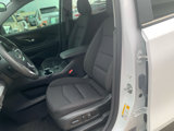 Used 2024 GMC Terrain SLE w/ Driver Convenience Package image 4