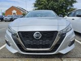 Used 2022 Nissan Altima 2.5 SR image 2