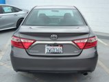 Used 2017 Toyota Camry SE image 4