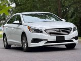 Used 2016 Hyundai Sonata SE image 2
