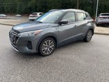 Used 2024 Nissan Kicks SV image 3