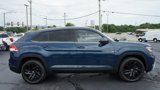 Used 2022 Volkswagen Atlas Cross Sport SE image 3