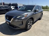 Used 2022 Nissan Rogue SV image 3