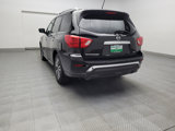 Used 2018 Nissan Pathfinder SV image 6