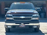 Used 2005 Chevrolet Silverado 3500 LT w/ Heavy-Duty Power Package image 2