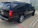 Used 2013 Chevrolet Suburban LTZ image 3