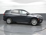 Used 2023 Chevrolet Equinox LT image 3