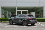 Used 2025 Porsche Macan image 3