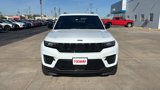 New 2025 Jeep Grand Cherokee Altitude image 4