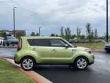 Used 2016 Kia Soul + image 5