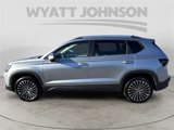 New 2025 Volkswagen Taos SE image 2