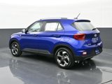 Certified 2024 Hyundai Venue SEL image 5
