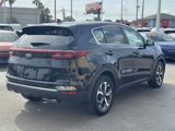 Certified 2022 Kia Sportage LX image 3