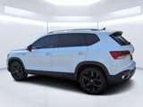 Used 2022 Volkswagen Taos SE w/ Panoramic Sunroof Package image 5