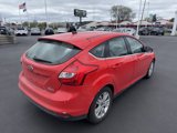Used 2012 Ford Focus SEL w/ SEL/Titanium Winter Pkg image 5