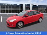Used 2012 Ford Focus SE image 2