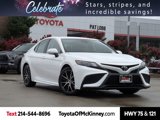 Used 2023 Toyota Camry SE image 1