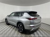 Used 2022 Mitsubishi Outlander SE image 5