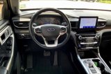 Certified 2021 Ford Explorer Limited w/ Hybrid Equipment Group 310A image 5