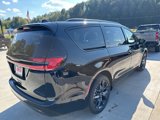 New 2025 Chrysler Pacifica Limited image 5