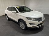 Used 2017 Lincoln MKC Reserve image 3