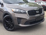 Used 2019 Kia Sorento S image 2