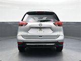 Used 2017 Nissan Rogue SL image 5