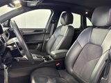 Certified 2018 Porsche Macan image 5