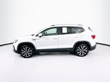 Used 2024 Volkswagen Taos SE image 4