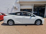 Used 2017 Toyota Prius Prime Advanced image 4