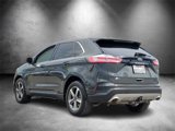 Used 2021 Ford Edge SEL w/ Convenience Package image 4