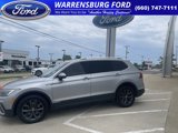 Used 2023 Volkswagen Tiguan SE w/ Panoramic Sunroof Package image 2